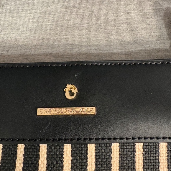 Spartina Crossbody Bag - Picture 4 of 11